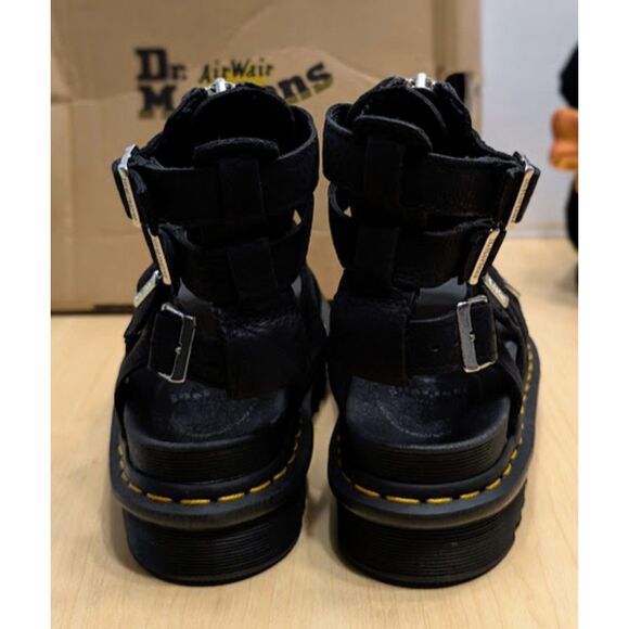Dr. Martens Olson Grey Tumbled Nubuck Leather Gladiator Zip Sandals UK 5 NIB - Picture 7 of 14